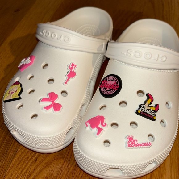 Crocs Charm Barbie 8 piece set - Picture 2 of 6